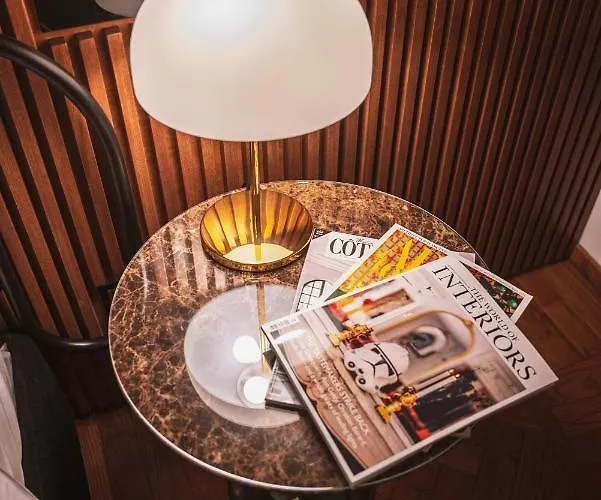 아파트 Centro - Lussuosa Arte E Storia